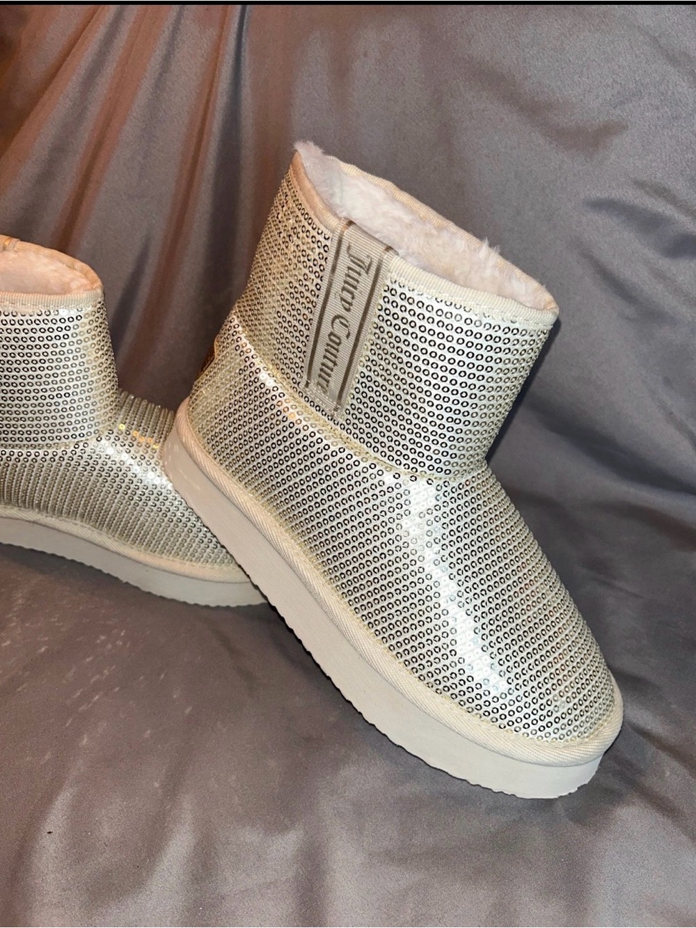 Juicy Couture O'Clock Platino Womens Platinum Sequined Booties - sz. 8